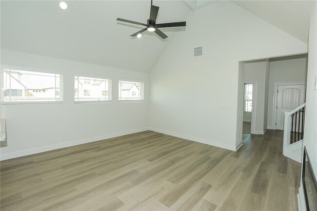 Building Photo - 3213 SW Lovely Ln