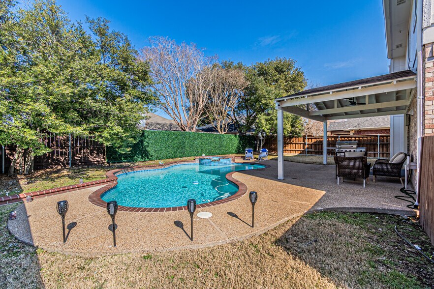 Building Photo - 841 Snapdragon Ln