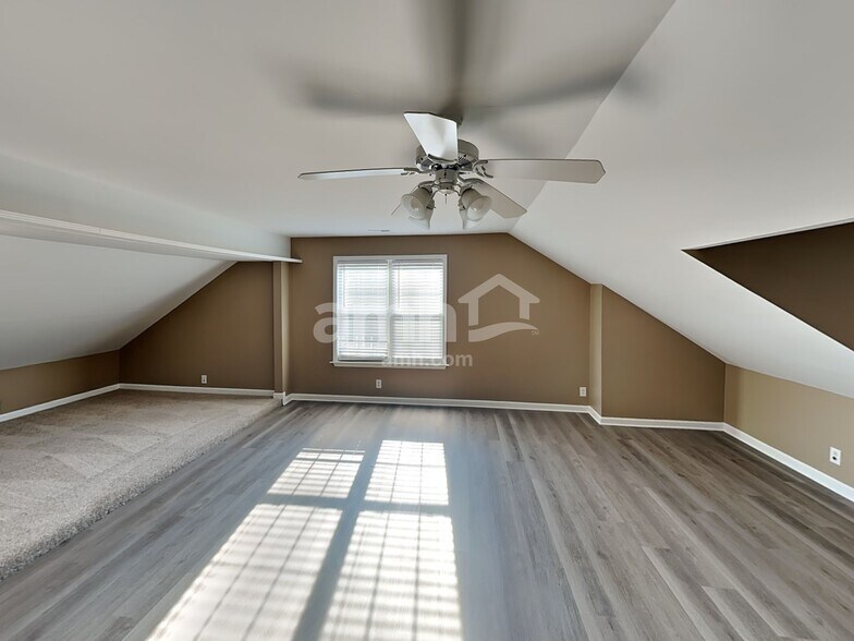 Building Photo - 705 Milbridge Ct
