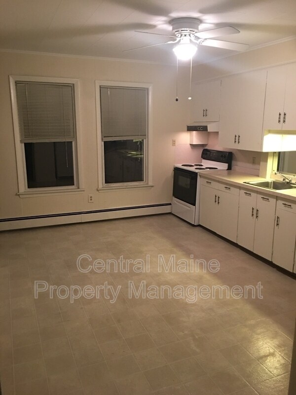 Building Photo - 25 Shawmut St