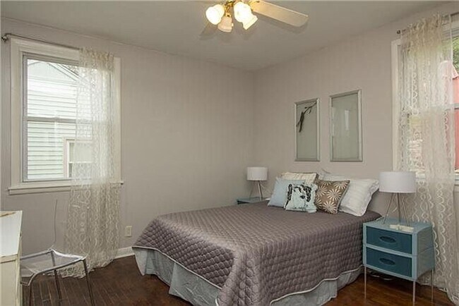 Building Photo - Adorable 2 Bedroom 1 Bath Home in Sylvan H...