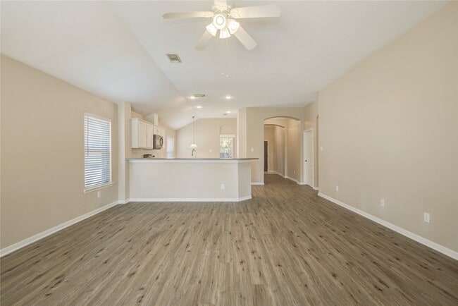 Building Photo - 17231 Hollow Sands Ct