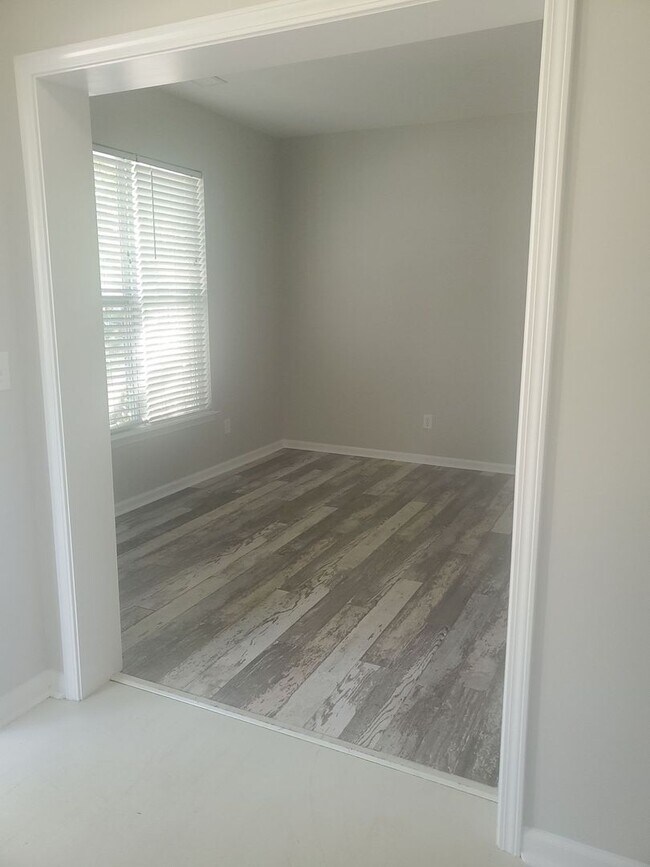Building Photo - Beautiful Home in Weatherstone