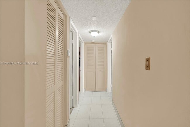 Building Photo - 8400 SW 133rd Avenue Rd
