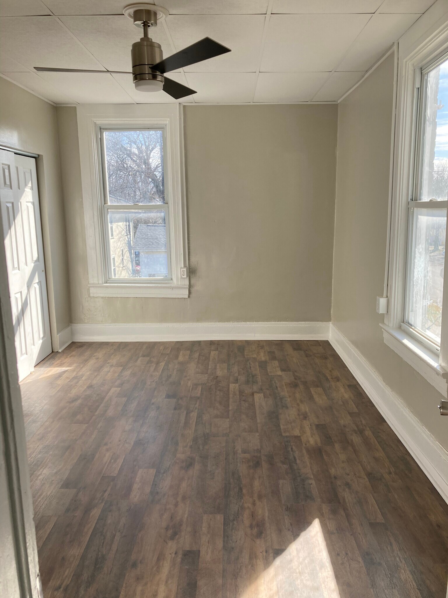 Building Photo - 804 N 7th St
