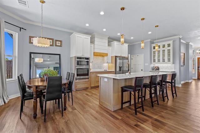 Building Photo - 2201 Norwood St