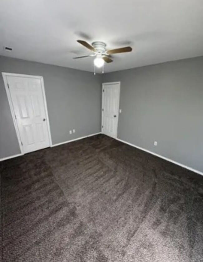 Building Photo - 5 bed/3 bath house