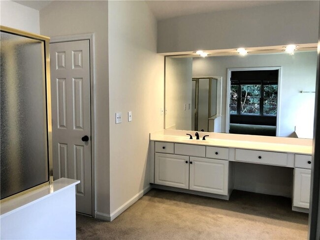 Building Photo - 5080 Avala Park Ln