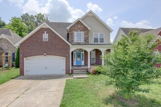 Building Photo - 716 Cavalier Dr