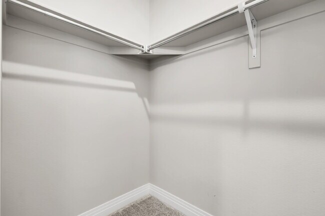 Building Photo - $2,775 - 3 Bed, 3 Bath Condo in Aurora wit...