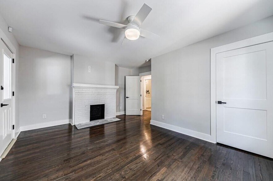 Bedroom 2 - 728 Pearce St SW