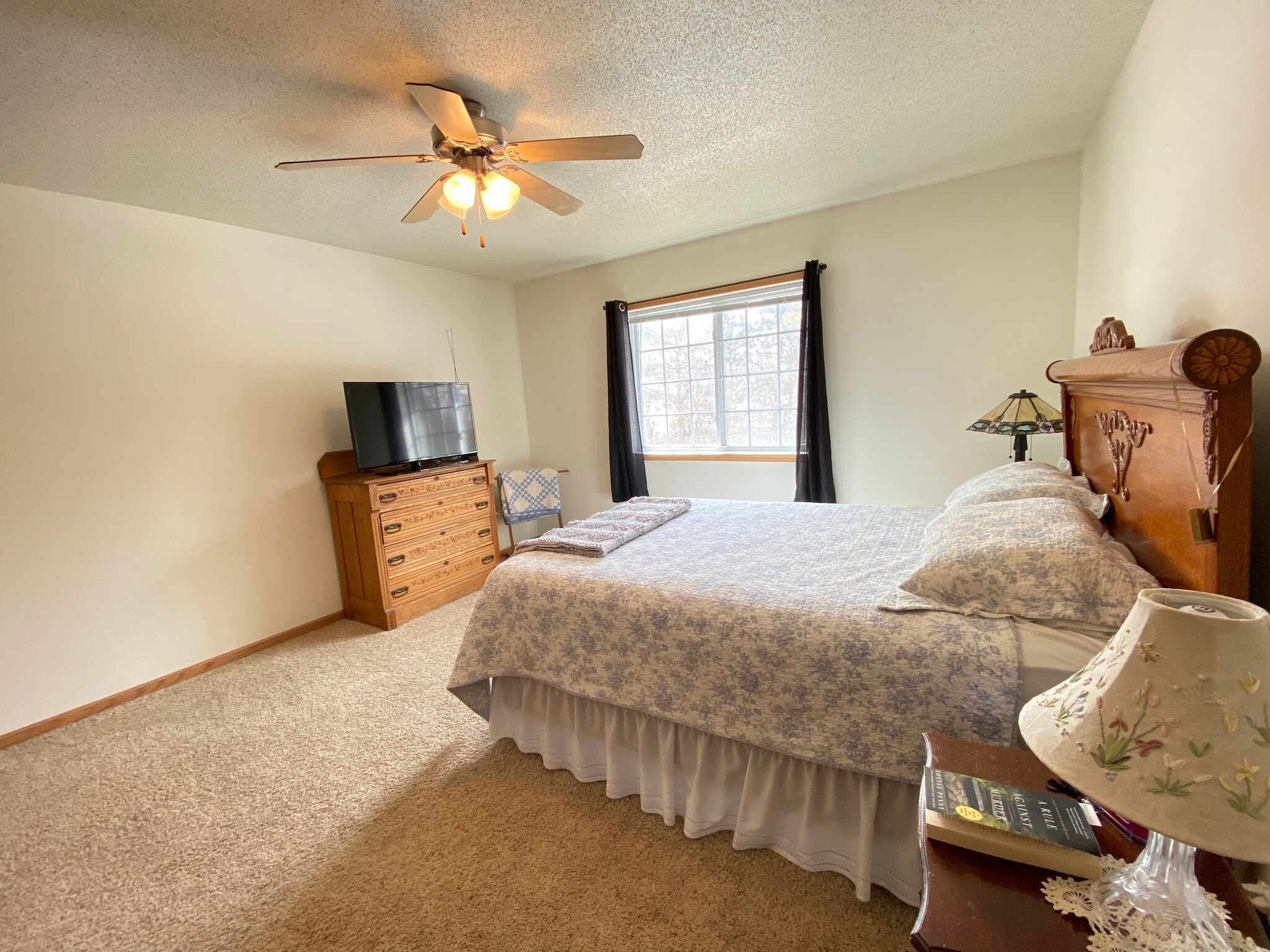 Building Photo - 2028 Crooked Ave