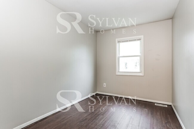 Building Photo - The Lifestyle You Deserve.