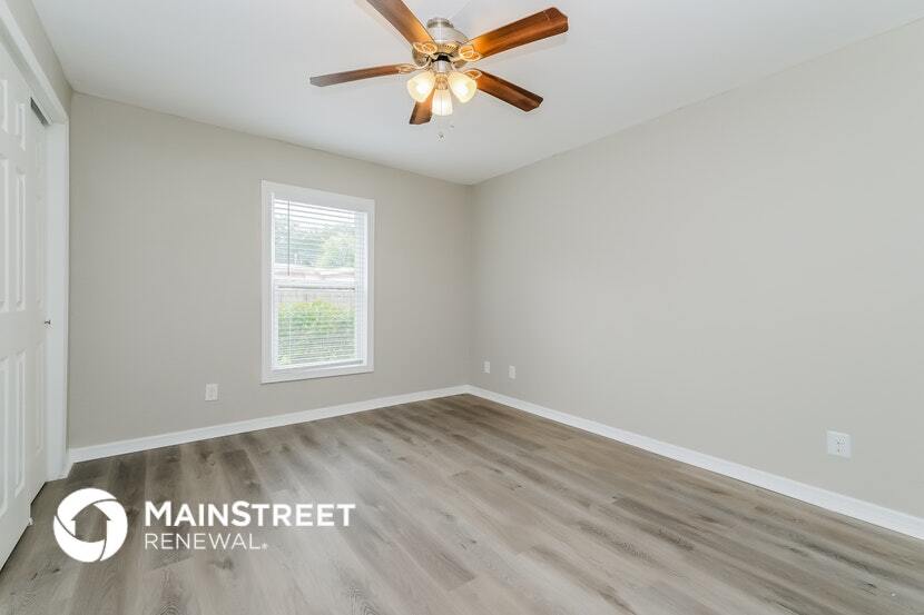 Building Photo - 1909 Glen Echo Ln