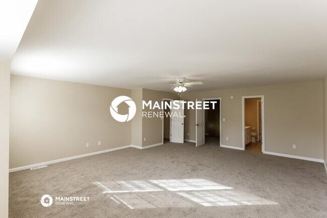 Building Photo - 1220 Riverford Dr