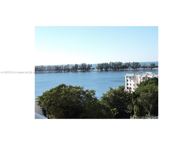 Building Photo - 2101 Brickell Ave
