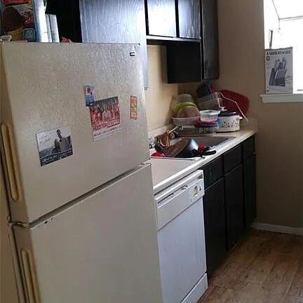 Building Photo - 2011 West Loop