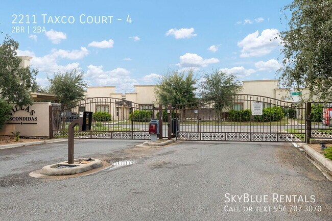 Building Photo - 2211 Taxco Ct