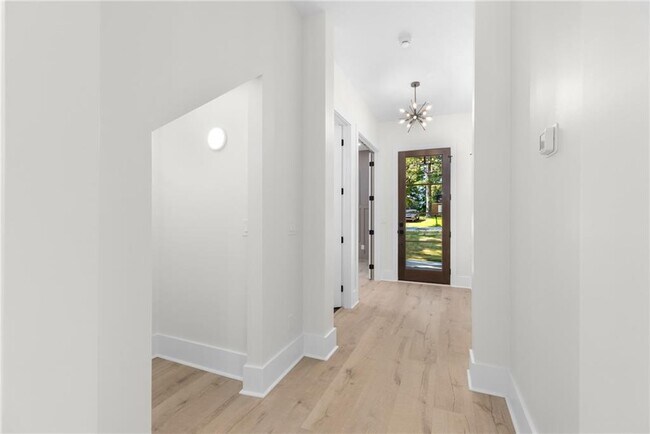 Building Photo - 2278 Tally Dr
