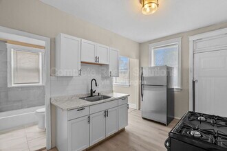 Building Photo - 4102 California Ave