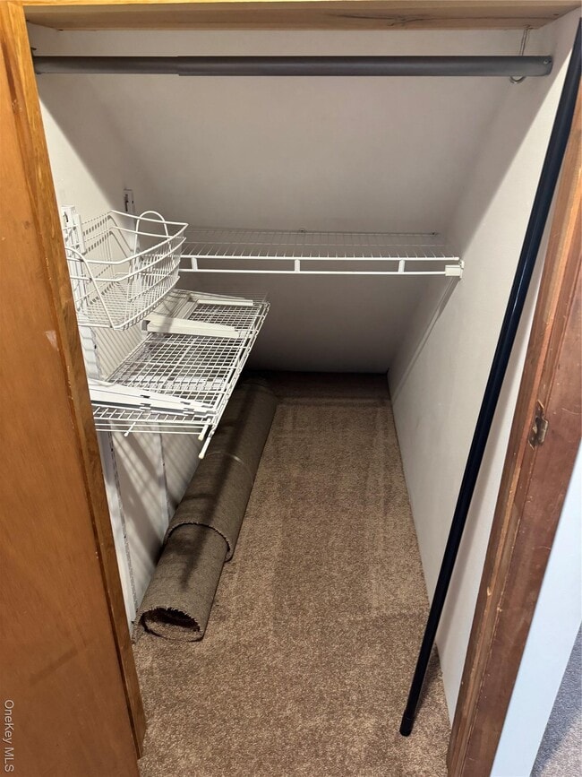 Building Photo - 84 Foster Rd