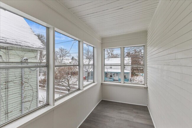 Building Photo - 88-94 Lafountain St