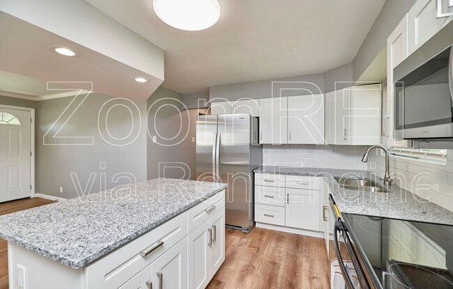 Building Photo - 9537 Cote Brilliante Ave