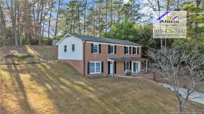 Building Photo - 1829 Spruce St