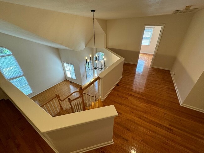 Building Photo - Large Olde Providence Home For Rent!