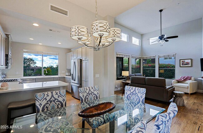 Building Photo - 6939 E Bramble Berry Ln