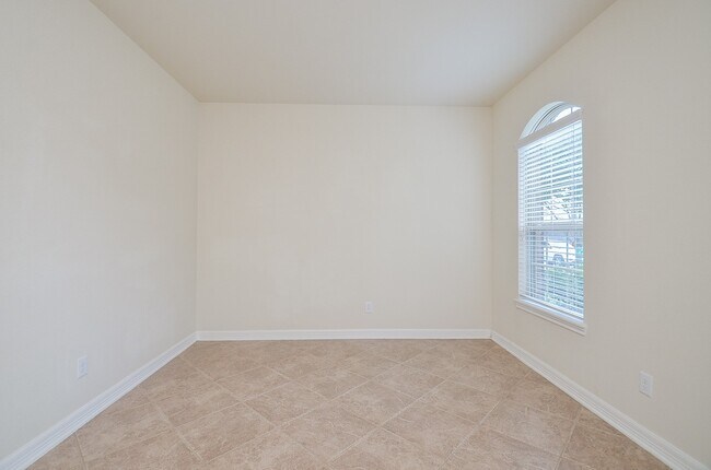 Building Photo - 9971 Boulder Bend Ln