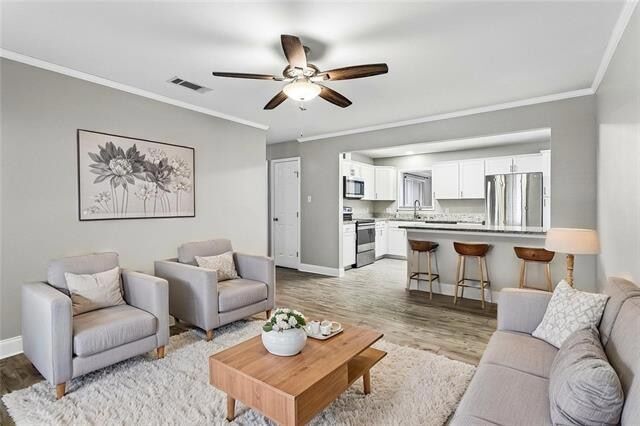 Building Photo - 1517 Ridgecrest Dr