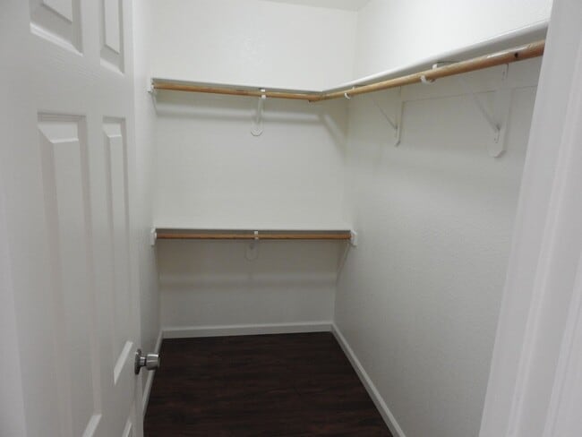 Building Photo - Three bedroom home