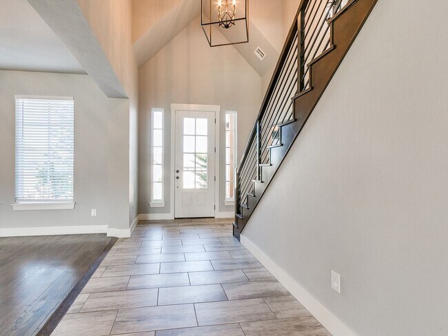 Building Photo - 5 Bedrooms + 3 Baths + Piedmont Schools