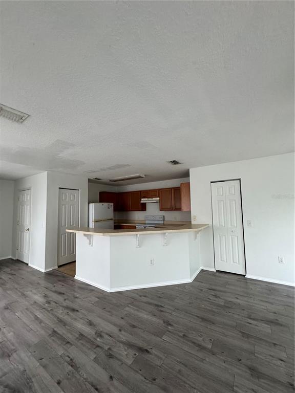 Building Photo - 3003 Seaview Castle Dr