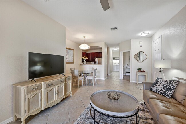 Building Photo - 4870 Bonsai Cir