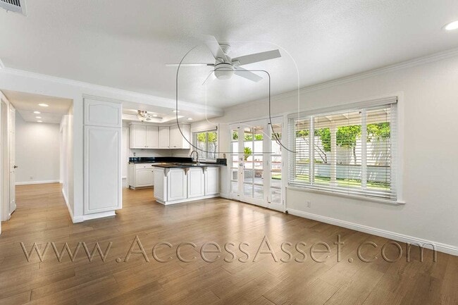 Building Photo - Spacious 4 Bedroom Home with Private Yard & Covered Patio in Anaheim Hills