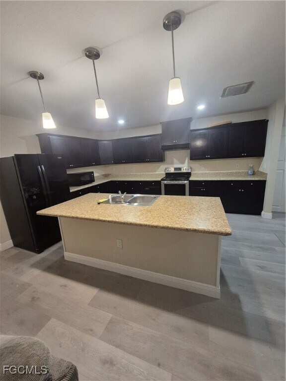 Building Photo - 3566 Evans Ave