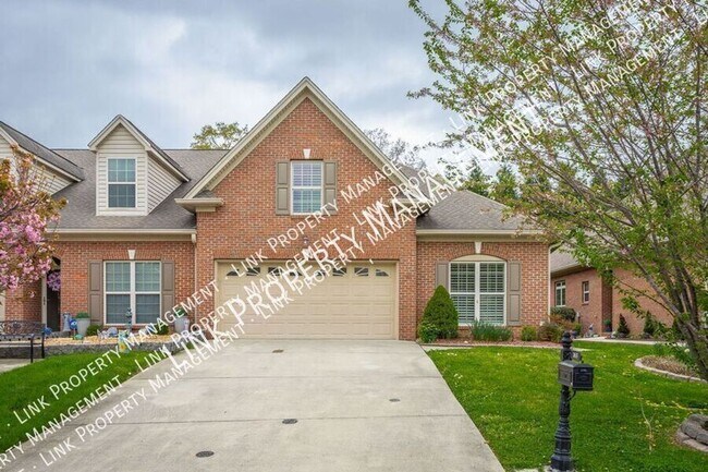 Building Photo - 7655 Lenox Trace Dr