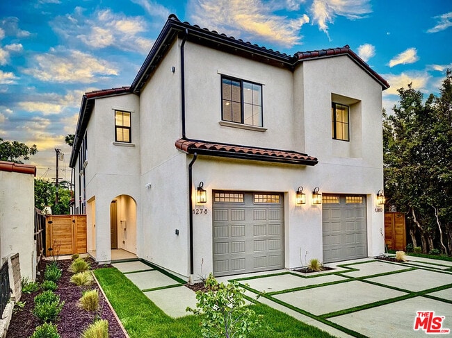 Building Photo - 1278 Meadowbrook Ave