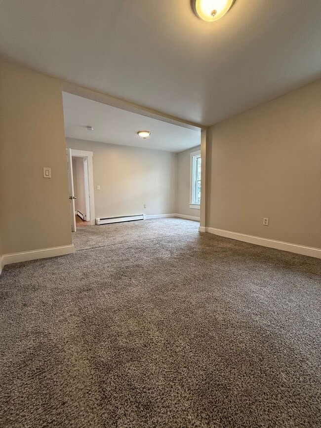 Building Photo - 206Connors-Gardner