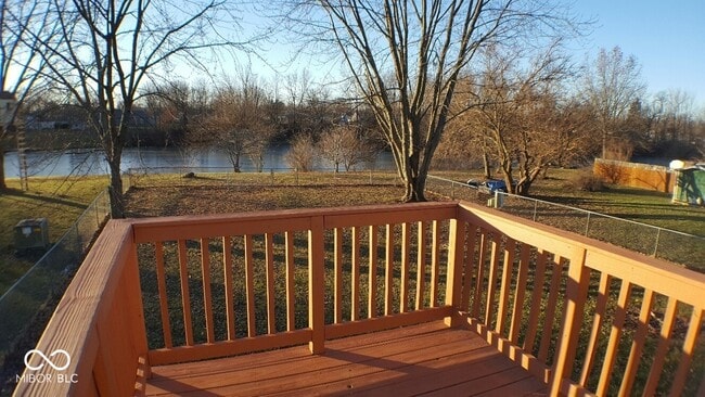 Building Photo - 3565 Valley Lake Dr