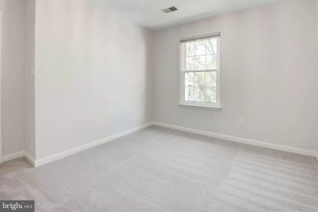 Bedroom 2 - 5519 Stroud Ct