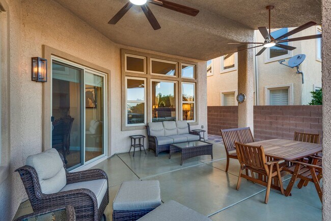 Building Photo - MacDonald Ranch Dream Home with Resort Style Backyard