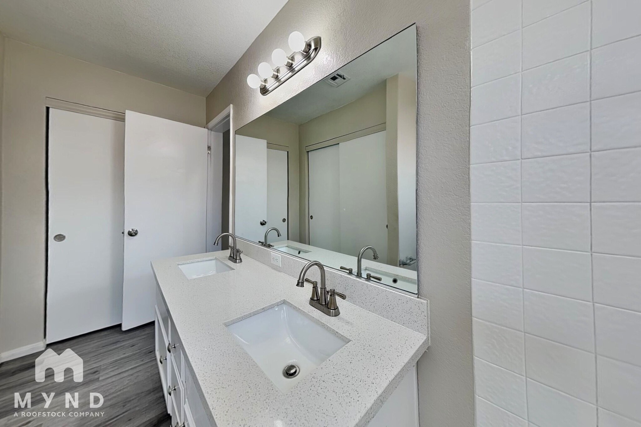 Building Photo - 5825 Goodsprings Ct