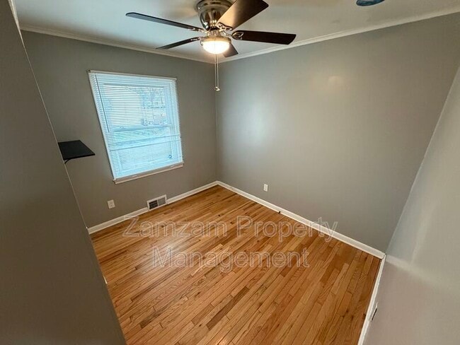 Building Photo - 8085 Stephens Rd