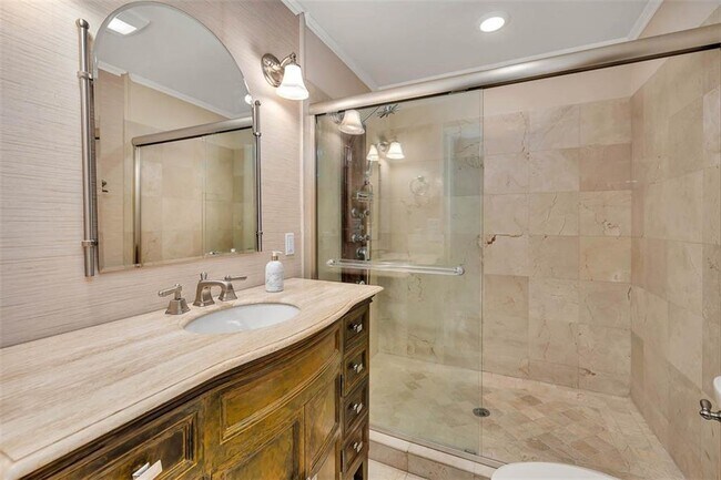 Building Photo - 210 Settlers Rd