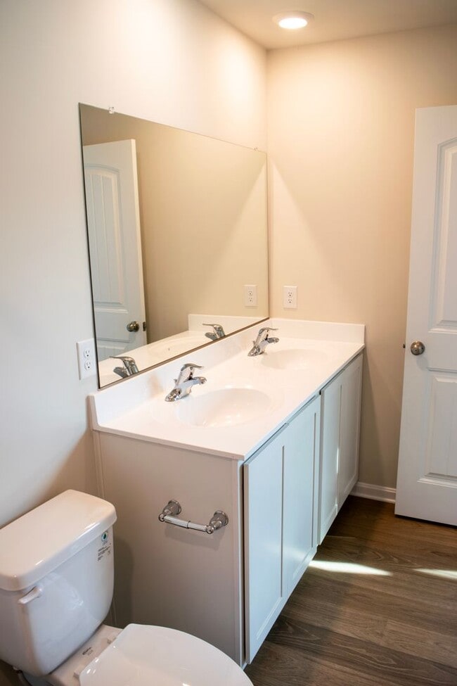 Building Photo - Brand NEW Townhome for Rent!