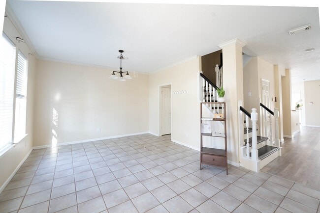 Building Photo - 1809 Oakland Cir