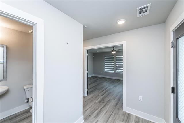 Building Photo - 3301 Wynwood Dr